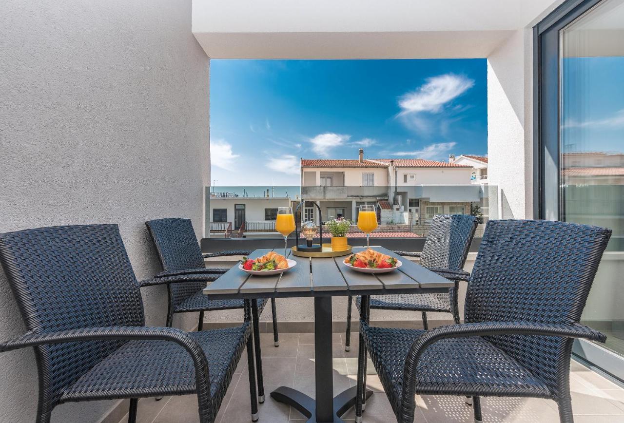 Apartment Ema Makarska Bagian luar foto