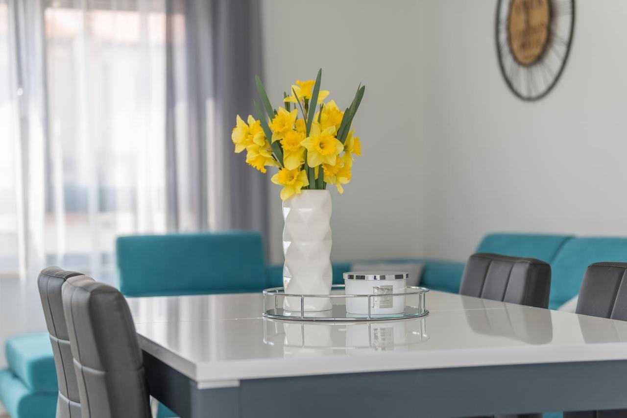 Apartment Ema Makarska Bagian luar foto